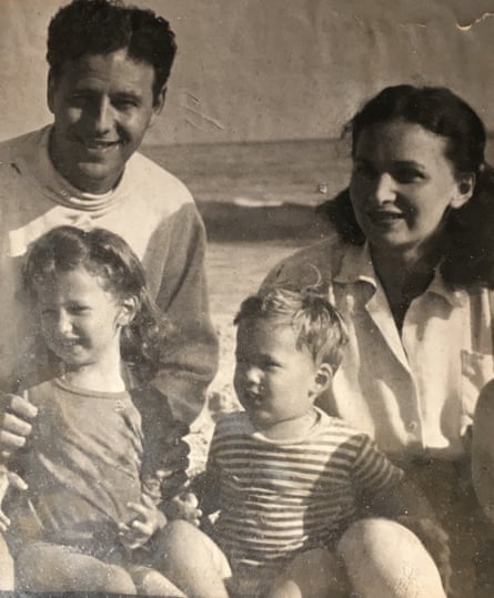 Morrie and Betty with their children, Judith and Steven.
