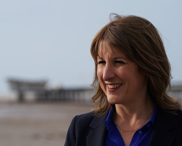 Rachel Reeves pledges a library in every primary school in England