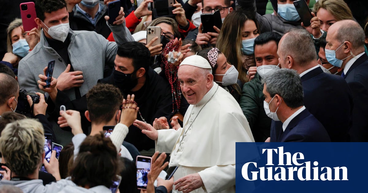 Pope calls couples who choose pets over having children ‘selfish’