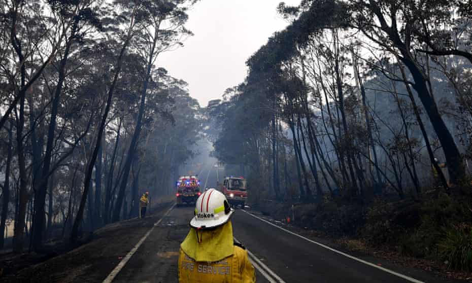 Firefighters monitor bushfires on the NSW south coast, 18 December 2019