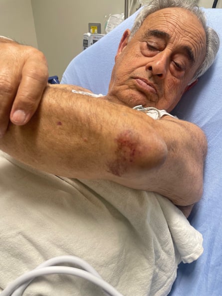 car wash cop mistakes cigarette for drugs LA car wash owner sues for $50m after being slammed and detained in Ice raid | California car wash cop mistakes cigarette for drugs LA car wash owner sues for $50m after being slammed and detained in Ice raid | California