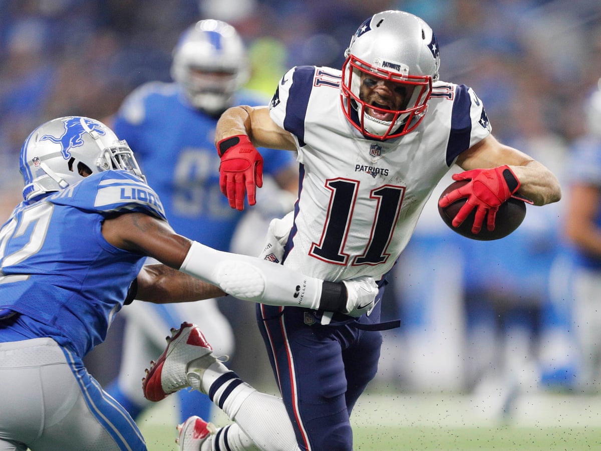 New England Patriots Julian Edelman Helps Thwart Potential School Shooting Sport The Guardian