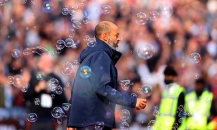 West Ham’s ironic bubbles strike again.