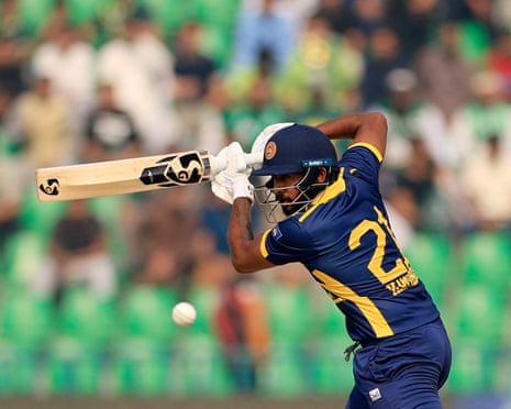 Kamindu Mendis plays a shot.