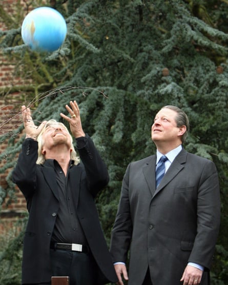 Richard Branson and Al Gore at the 2007 launch of the $25mVirgin Earth prize for carbon capture solutions, as yet unclaimed.
