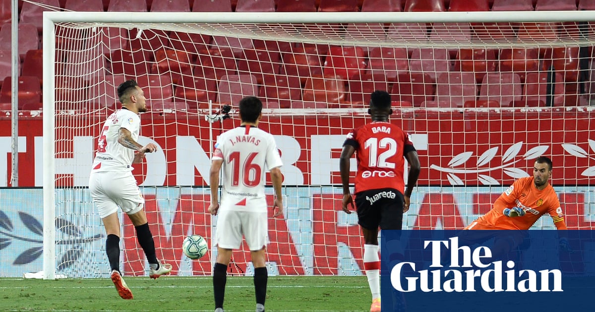 Dont look now: Ocampos hits the spot to almost seal Sevillas dream finish | Sid Lowe