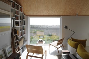 Ronina Casswell Bank