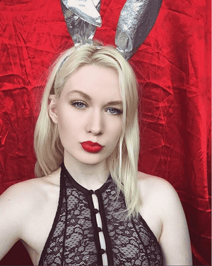 doll_cat_pvssy instagram star