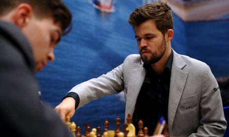 Magnus Carlsen and Jorden Van Foreest playing some crazy 3 minute Blitz on Chess24  live : r/chess