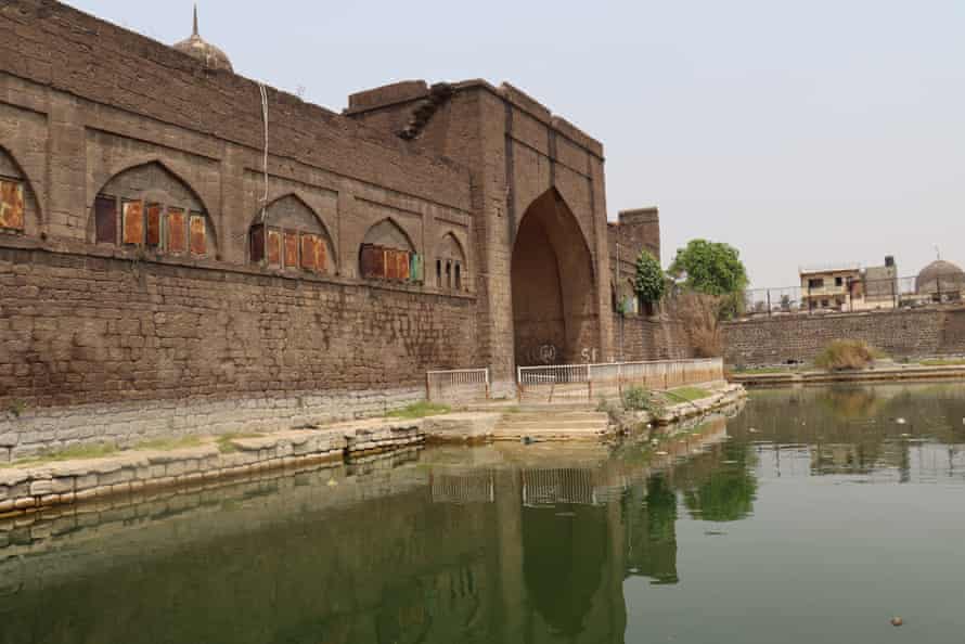 View of the Taj Bawdi water tank in Bijapur, India, one of the traditional systems being assessed for renovation.