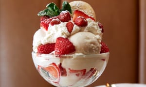 Strawberries and cream at Ralph’s Bar.