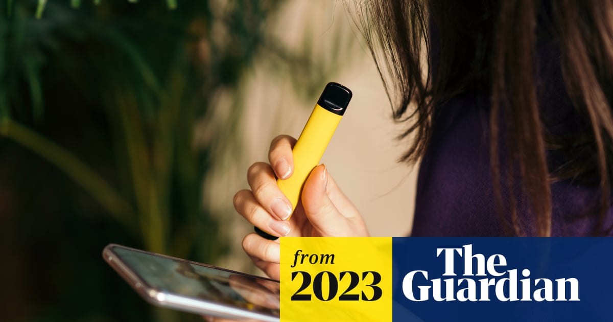 France planning to ban disposable vapes in effort to combat smoking | France | The Guardian France planning to ban disposable vapes in effort to combat smoking | France | The Guardian
