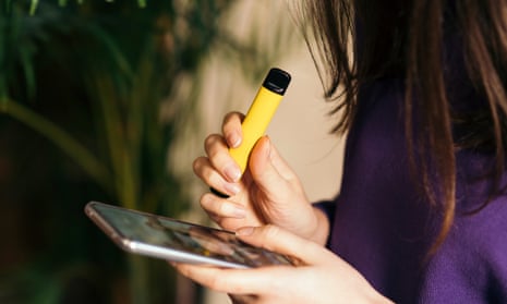 France planning to ban disposable vapes in effort to combat smoking | France | The Guardian France planning to ban disposable vapes in effort to combat smoking | France | The Guardian