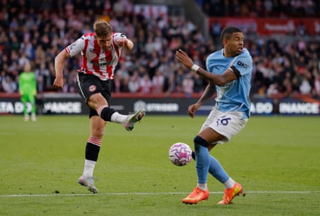 Brentford's Yehor Yarmolyuk shoots at goal.