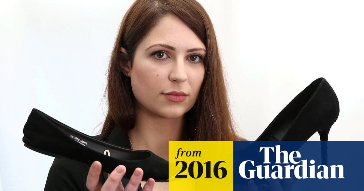 Why did men stop wearing high heels? - BBC News