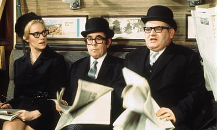 Josephine Tewson, left, with Ronnie Corbett, centre, and Ronnie Barker in Frost on Sunday, 1970.