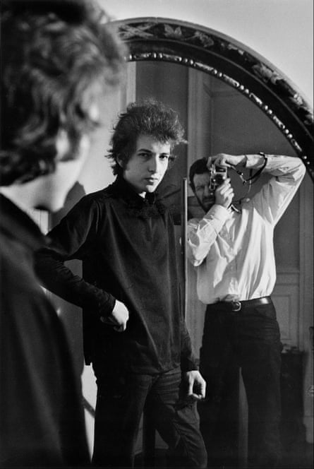 Bob Dylan and Daniel Kramer In Mirror, New York City, 1965.