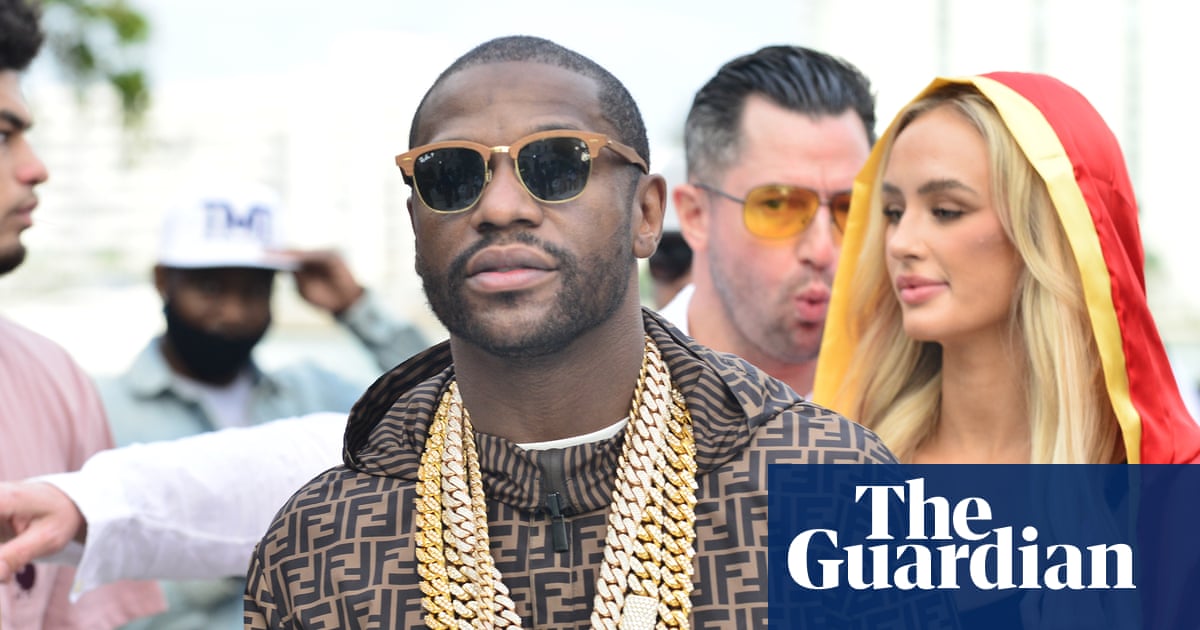 Ο Floyd Mayweather αντιμετωπίζει κατηγορία κλοπής αφού φέρεται ότι χρησιμοποίησε κακή επιταγή για να αγοράσει ρολόι αξίας 200.000 δολαρίων