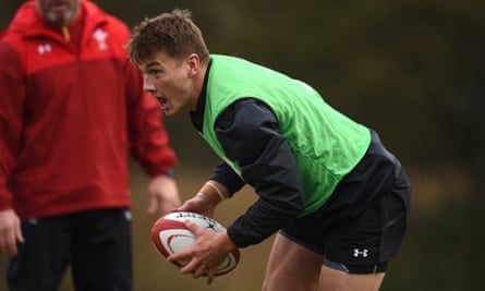 Wales Capable Of Putting Wallabies Under Pressure Says Jonathan Davies Wales Rugby Union Team The Guardian