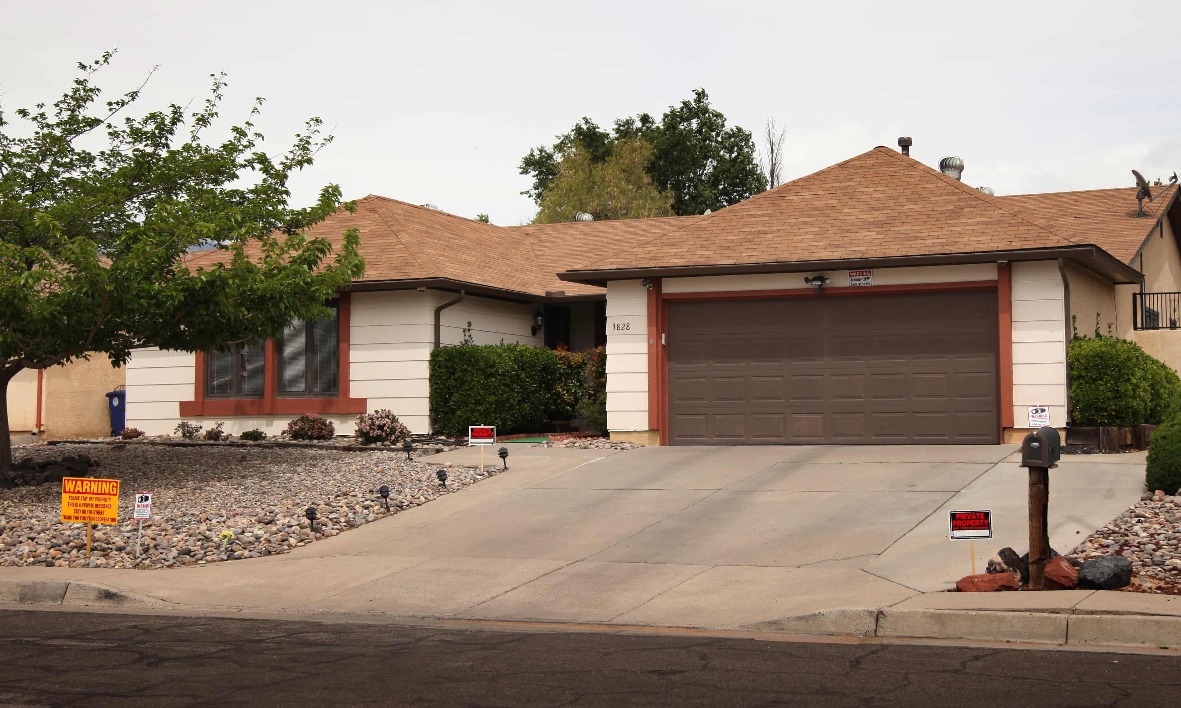 ‘We’re done’: owner of Walter White’s house in Breaking Bad puts it on market – for $4m (theguardian.com)
