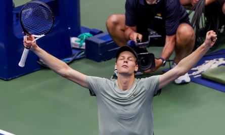 Jannik Sinner celebrates his victory