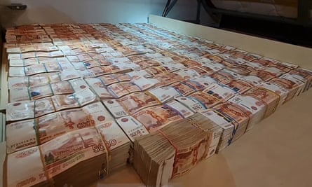 About 426m roubles (£4m), including in cryptocurrency, and $600,000 seized by Russia’s FSB from 25 apartments of 14 members of the REvil hacking group.