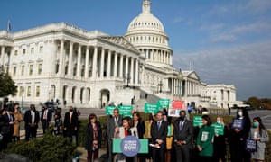 Demokraci w Kongresie promują