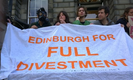 Fossil Free Edinburgh student demonstration