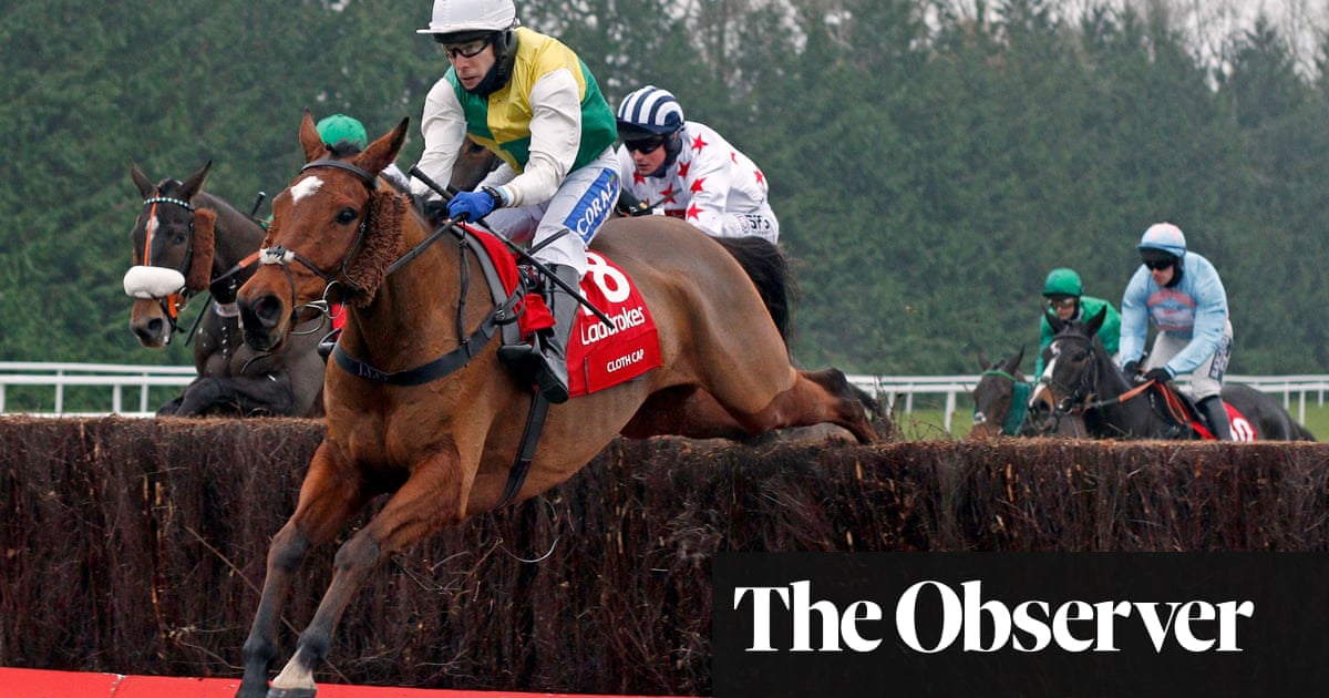 Cloth Cap fits for Jonjo ONeill to win Ladbrokes Trophy at Newbury