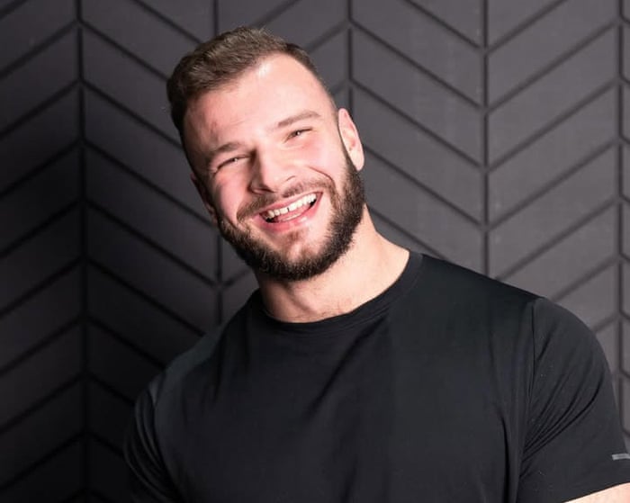 ‘I felt dizzy’: bodybuilder recalls how drug abuse caught up with him