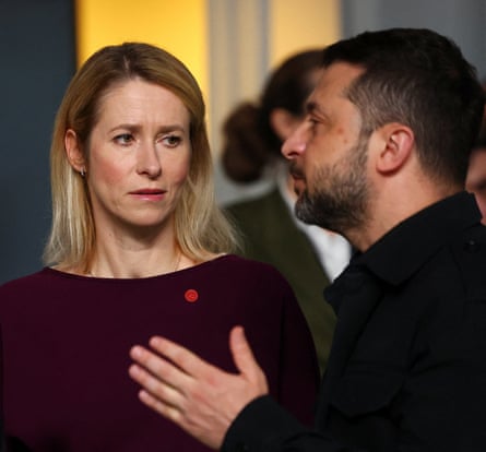 Kaja Kallas with Volodymyr Zelenskyy at a summit in Copenhagen last year.