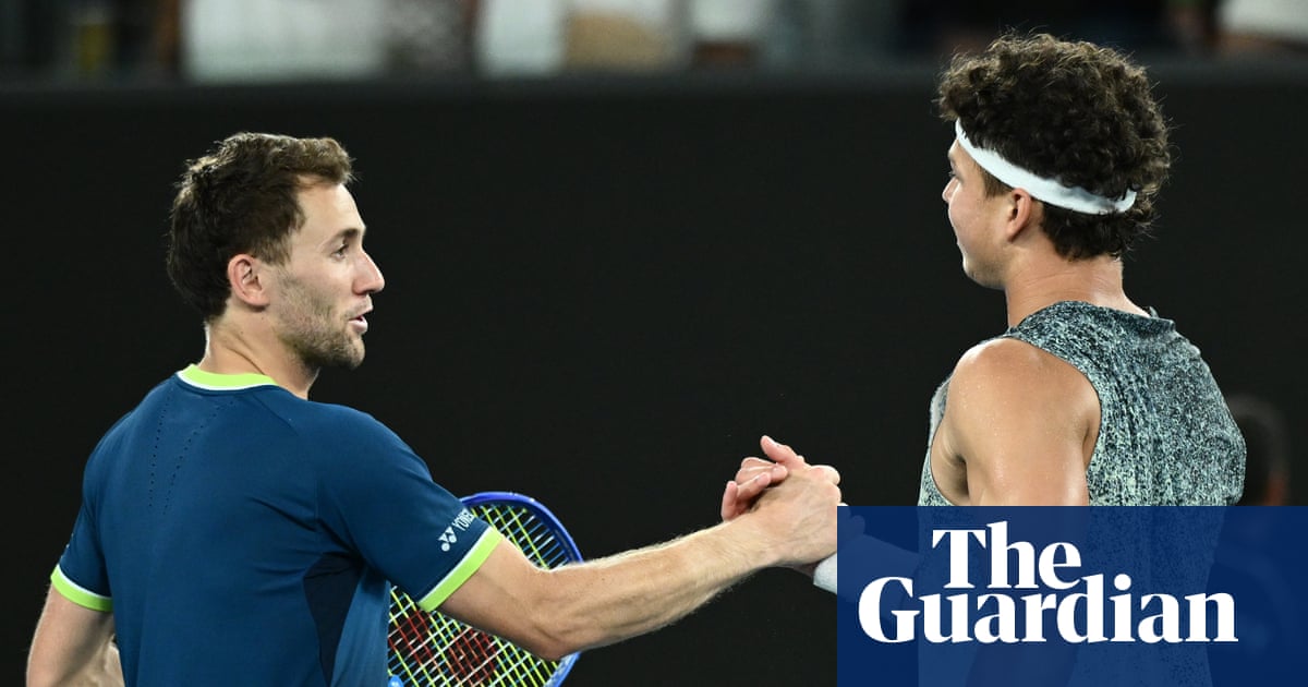 Ruud makes timely exit from Australian Open as Shelton storms into last eight