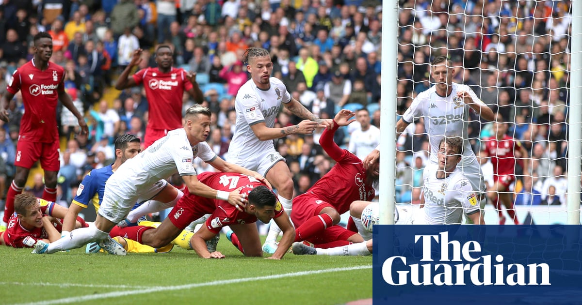 Nottingham Forest scramble point at Leeds with Grabban goal