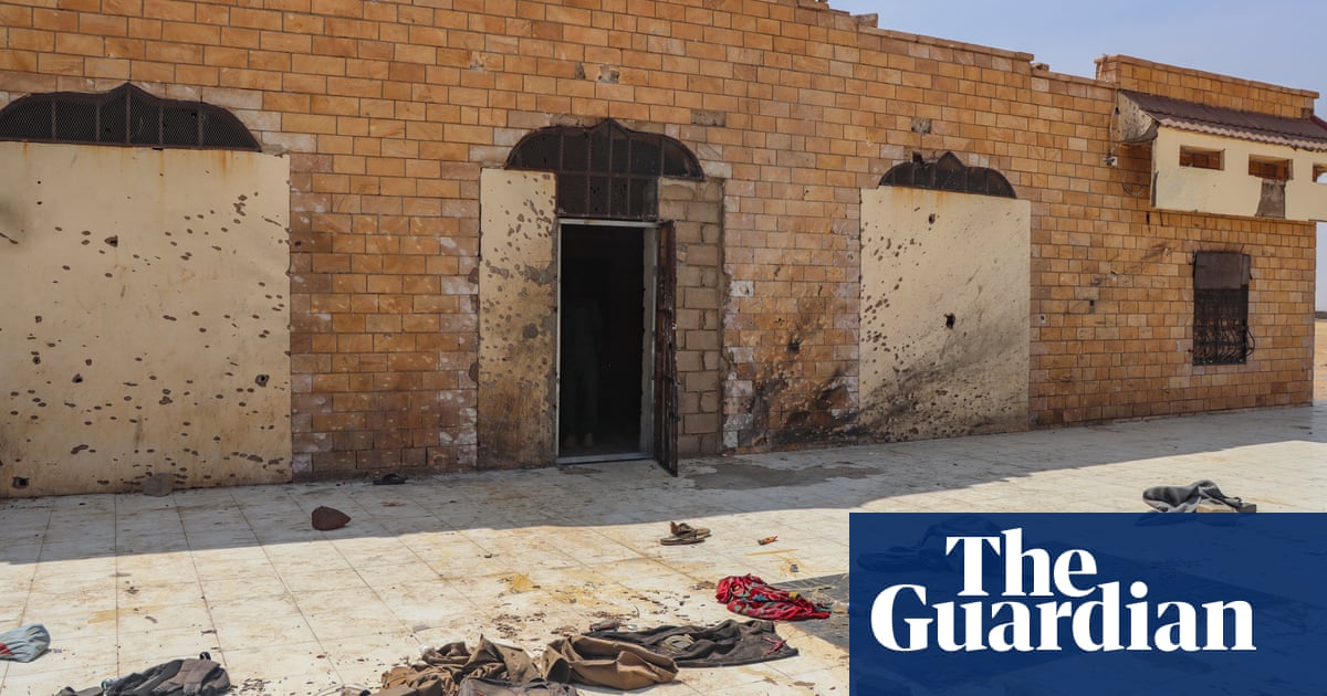 Proof of torture discovered as detention centre and mass grave came upon outdoor Khartoum Proof of torture discovered as detention centre and mass grave came upon outdoor Khartoum