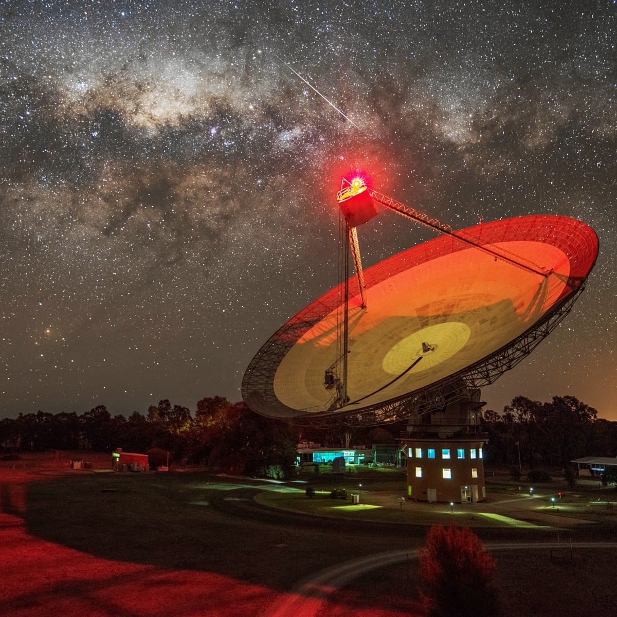 Scientists Looking For Aliens Investigate Radio Beam From Nearby Star Space The Guardian Scientists Looking For Aliens Investigate Radio Beam From Nearby Star Space The Guardian