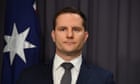 ‘Sign here’: high court finds no requirement for minister to read submissions on visa decisions