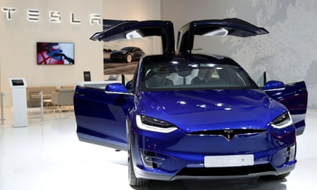 Tesla Shares Surge And Company Says It Expects To Sell 500 000