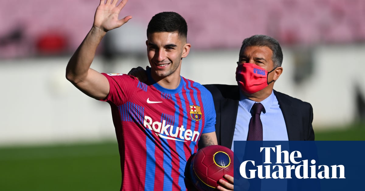 Barca Are Back Laporta Insists Club Can Compete For Star Names As Torres Arrives Barcelona The Guardian Barca Are Back Laporta Insists Club Can Compete For Star Names As Torres Arrives Barcelona The Guardian