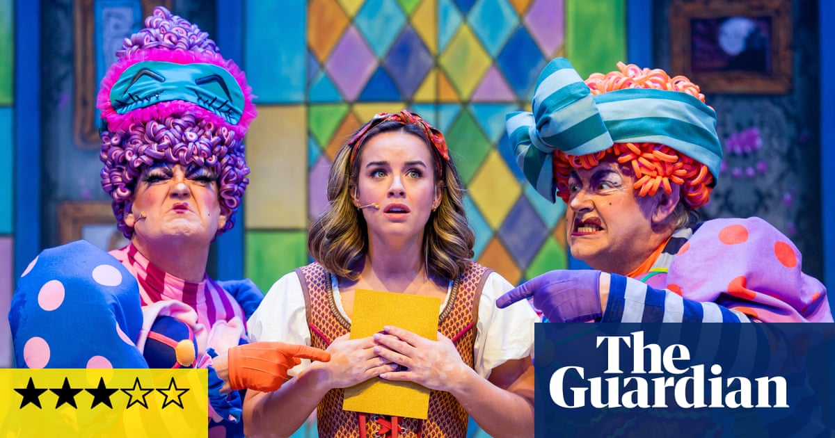 Cinderella review – you shall go to the beach with this breezy seaside panto | Panto season Cinderella review – you shall go to the beach with this breezy seaside panto | Panto season