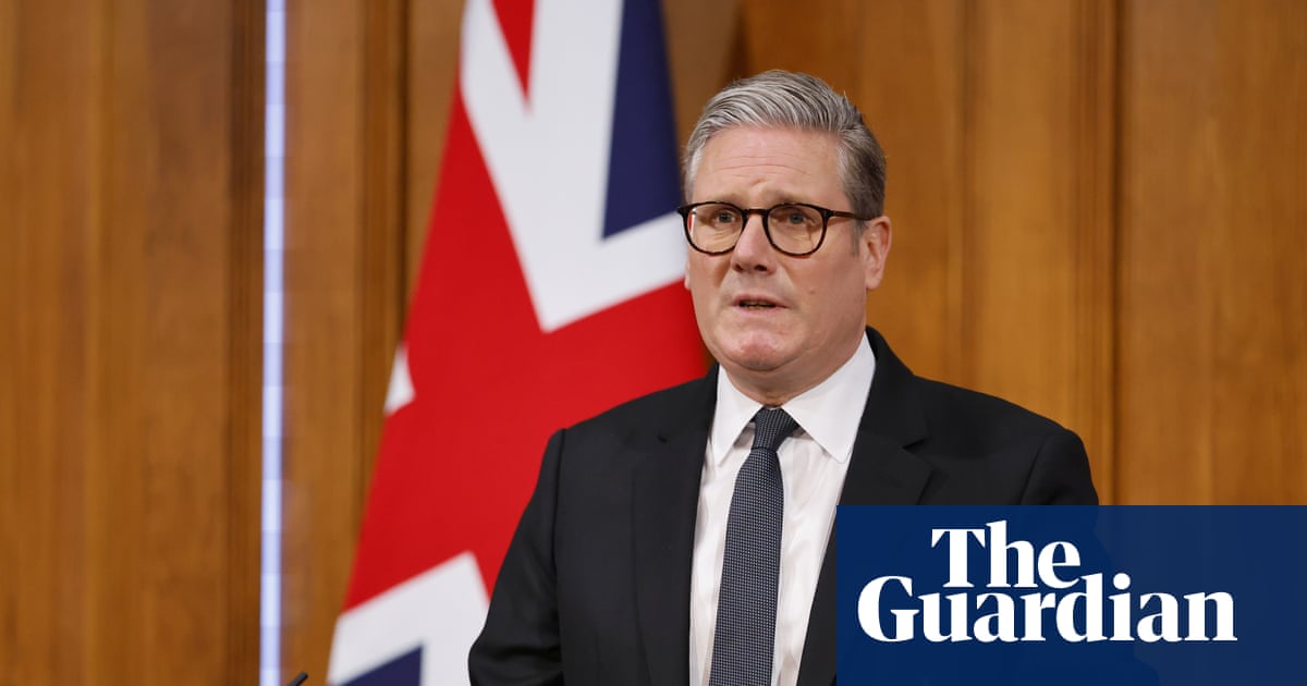 Starmer’s immigration rhetoric follows familiar pattern of bold claims but few results, expert says