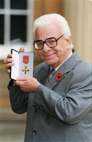 Barry Cryer with his OBE at Buckingham Palace in 2001