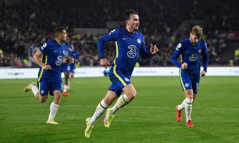 Ben Chilwell leads the Chelsea celebrations after firing in his superb winner at Brentford