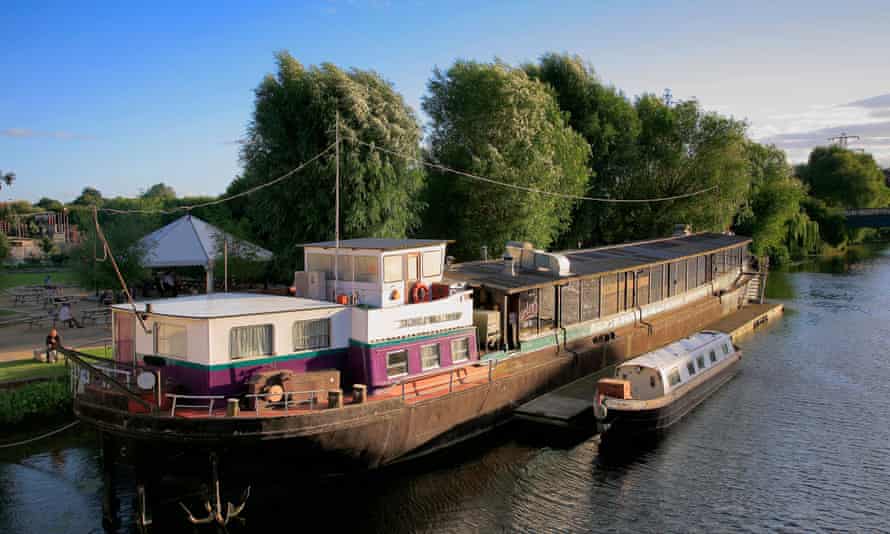 Charters floating barge Public House