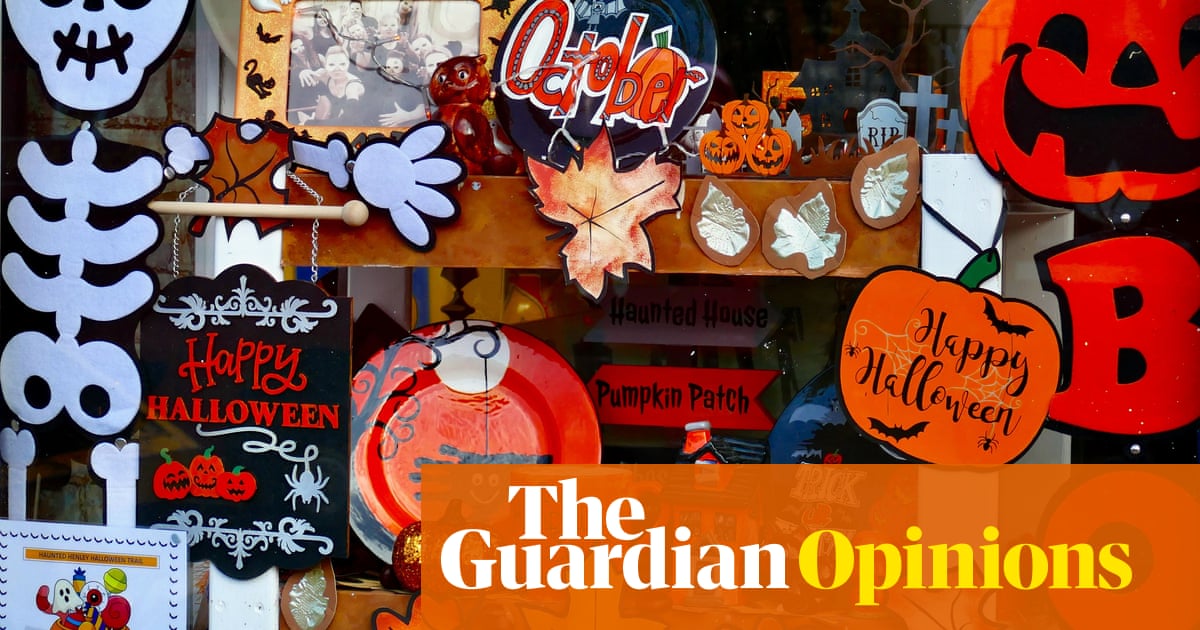 I was all for Halloween mania in the UK. Then I heard about ‘boo baskets’ | Amelia Tait
