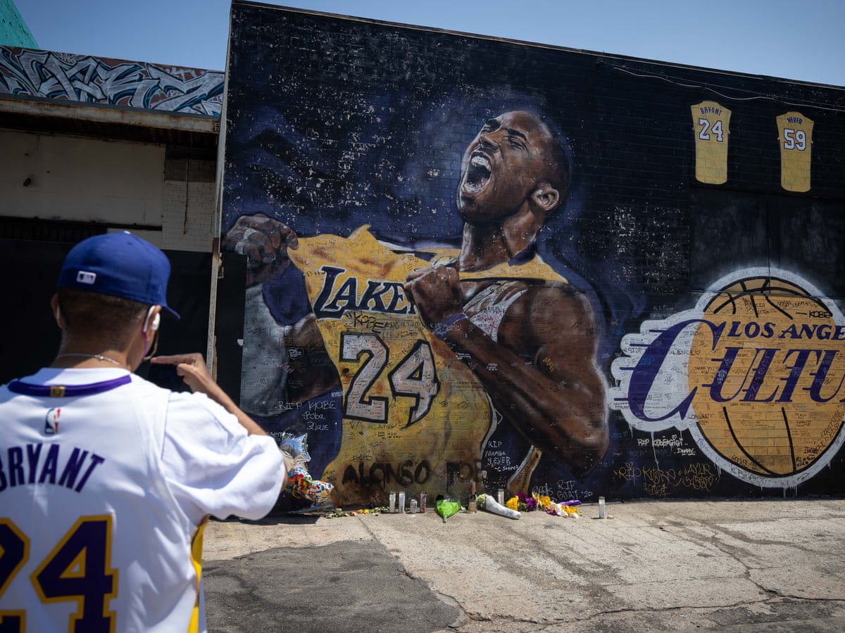 California S Kobe Bryant Law Bans Photos Of The Dead By First Responders Kobe Bryant The Guardian