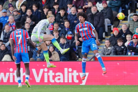 Erling Haaland scores Manchester City’s first goal against Crystal Palace