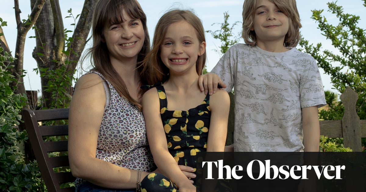 Only 7% of 5-11s in England have had Covid jab as parents hesitate - The Guardian