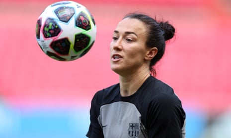 Lucy Bronze