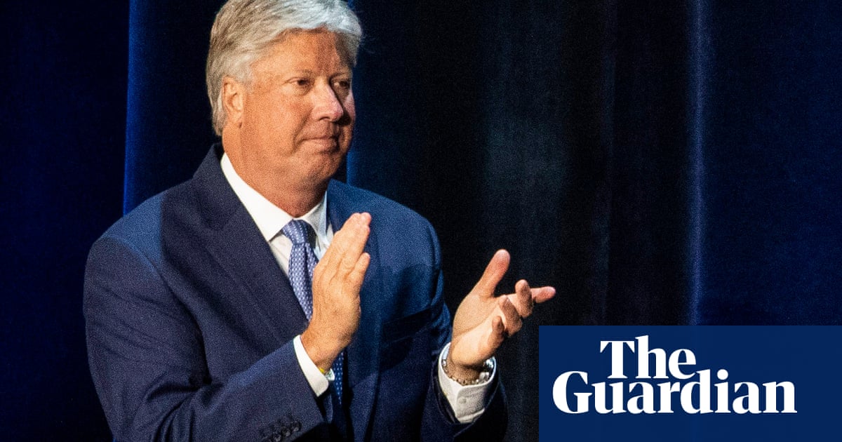 Pastor and ex-Trump adviser resigns after admitting to child sexual abuse