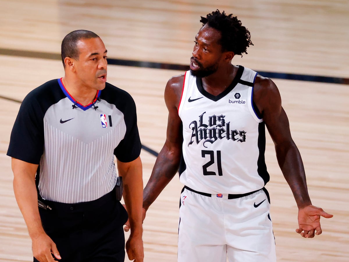 得寸進尺?「瘋狗」Beverley多次打斷球員工會總裁發言,不尊重人的行為遭到了保羅批評!-黑特籃球-NBA新聞影音圖片分享社區